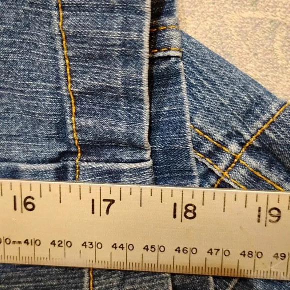 B.U.M. Women's Plus Stretch Denim Capri's in Size Plus 20 - Picture 12 of 13